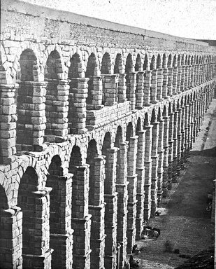 <em>"Aqueduct, Segovia, Spain"</em>. Lantern slide 3.25x4in, 3.25 x 4 in. Brooklyn Museum, Goodyear. (Photo: J.B. Colt, S03i3083l01.jpg