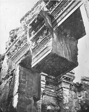 <em>"Temple of Bacchus, Baalbek, Syria [Lebanon]"</em>. Lantern slide 3.25x4in, 3.25 x 4 in. Brooklyn Museum, Goodyear. (Photo: Brooklyn Museum, S03i3106l01.jpg