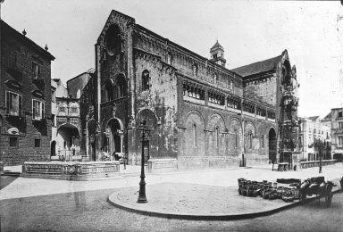 <em>"Cathedral, Bitonto, Italy"</em>. Lantern slide 3.25x4in, 3.25 x 4 in. Brooklyn Museum, Goodyear. (Photo: Brooklyn Museum, S03i3194l01.jpg