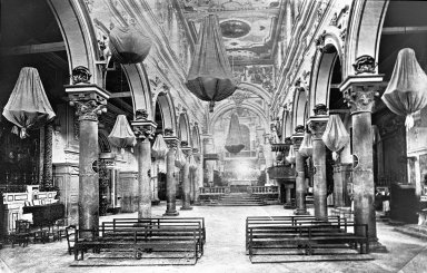 <em>"Cathedral, Matera, Molfetta, Italy"</em>. Lantern slide 3.25x4in, 3.25 x 4 in. Brooklyn Museum, Goodyear. (Photo: Brooklyn Museum, S03i3234l01.jpg