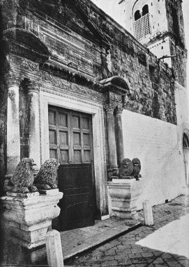 <em>"Church, Conversano, Italy"</em>. Lantern slide 3.25x4in, 3.25 x 4 in. Brooklyn Museum, Goodyear. (Photo: Brooklyn Museum, S03i3247l01.jpg