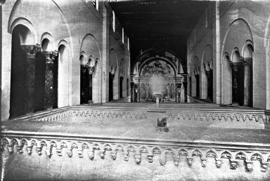 <em>"Cathedral, Bari, Italy, 1895?"</em>, 1895?. Lantern slide 3.25x4in, 3.25 x 4 in. Brooklyn Museum, Goodyear. (Photo: Brooklyn Museum, S03i3262l01.jpg