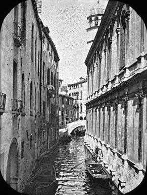 <em>"Venice, Italy"</em>. Lantern slide 3.25x4in, 3.25 x 4 in. Brooklyn Museum, Goodyear. (Photo: Brooklyn Museum, S03i3382l01.jpg