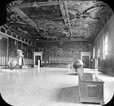 <em>"Palazzo Ducale, Venice, Italy"</em>. Lantern slide 3.25x4in, 3.25 x 4 in. Brooklyn Museum, Goodyear. (Photo: T.H. McAllister, S03i3395l01.jpg