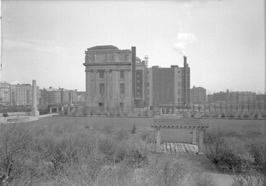 <em>"Brooklyn Museum: exterior. View of  west façade of the West Wing from the west, showing Botanic Garden in the foreground, 1935."</em>, 1935. Bw copy negative 5x7in, 5 x 7in (12.7 x 17.8 cm). Brooklyn Museum, Museum building. (Photo: Brooklyn Museum, S06_BEEi021.jpg