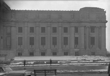 <em>"Brooklyn Museum: exterior. View of  the West Wing and Art School entrance from Eastern Parkway, showing Art School sign above the door, 1960."</em>, 1960. Bw negative 5x7in. Brooklyn Museum, Museum building. (Photo: Brooklyn Museum, S06_BEEi043.jpg