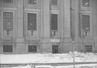 <em>"Brooklyn Museum: exterior. View of  the West Wing and Art School entrance from the entrance driveway, showing Art School sign above the door, 1960."</em>, 1960. Bw negative 5x7in. Brooklyn Museum, Museum building. (Photo: Brooklyn Museum, S06_BEEi046.jpg