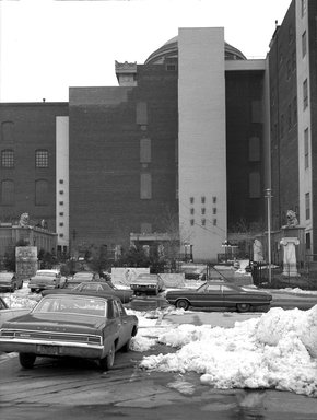 <em>"Brooklyn Museum: exterior. View of the back of the Museum from the south, showing rear façade of the Central section, 1965."</em>, 1965. Bw negative 3.25x4.5in, 3.25 x 4.5in (8.2 x 11.2 cm). Brooklyn Museum, Museum building. (Photo: Brooklyn Museum, S06_BEEi074.jpg