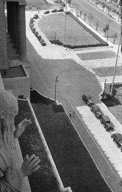 <em>"Brooklyn Museum: exterior. View of the museum's entrance driveway and Eastern Parkway from the roof of the museum, showing part of the portico, 1948."</em>, 1948. Bw negative 1.75x2.75in, 1.75 x 2.75in (4.5 x 7 cm). Brooklyn Museum, Museum building. (Photo: Brooklyn Museum, S06_BEEi081.jpg