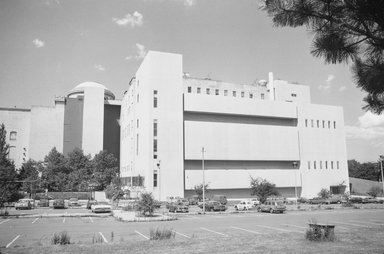 <em>"Brooklyn Museum: exterior. View of the back of the Museum from the south, showing service extension, 07/1980."</em>, 1980. Bw negative 5x7in. Brooklyn Museum, Museum building. (Photo: Brooklyn Museum, S06_BEEi100.jpg