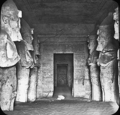 <em>"Views, Objects: Egypt. Abu Simbel. View 19: Egypt. Temple of Ramses II. Abu Simbel. 19th Dynasty. Temple of Absamboul."</em>. Lantern slide 3.25x4in, 3.25 x 4 in. Brooklyn Museum, lantern slides. (Photo: J. Levy & Cie, Paris, S10_08_Egypt_AbuSimbel19.jpg