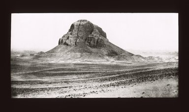 <em>"Views, Objects: Egypt. Middle Kingdom. View 08: Pyramid of Amenemhat 111 at Dashur."</em>. Lantern slide 3.25x4in, 3.25 x 4 in. Brooklyn Museum, lantern slides. (S10_08_Egypt_MiddleKingdom08_SL1.jpg