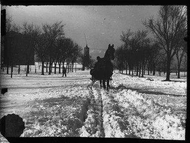 <em>"Views: Brooklyn, Long Island, Staten Island. Brooklyn scenes; buildings. View 003: Eastern Parkway (streetscape, man on horse-drawn carriage in snow)."</em>. Lantern slide 3.25x4in, 3.25 x 4 in. Brooklyn Museum, CHART_2011. (Photo: M.C. Taylor, S10_11_Brooklyn_LI_SI_Brooklyn_Scenes_Buildings003.jpg