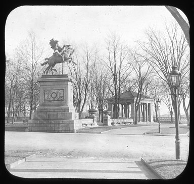 <em>"Views: Brooklyn. Various. View 007: Group at entrance to Prospect Park."</em>, 1899. Lantern slide 3.25x4in, 3.25 x 4 in. Brooklyn Museum, CHART_2011. (Photo: F.W. Davis, S10_12_Brooklyn_Various007.jpg