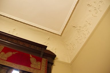 <em>"Ortner Home, 272 Berkeley Place, Brooklyn, NY. Dining room: detail of ceiling and cove."</em>, 2012. Born digital. Brooklyn Museum, CHART_2013. (Photo: Brooklyn Museum, SC05_Ortner_Home_272_Berkeley_Place_20120807_DIG_51_Cat_Guzman_photo.jpg
