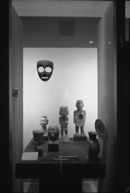 Ancient Art of Latin America, from the Collection of Jay C. Leff. [11/22/1966 - 03/05/1967]. Installation view: cases with Aztec and Mixtec pieces.