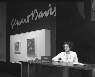 Stuart Davis: Art and Art Theory. [01/21/1978 - 03/19/1978]. Installation view: museum intern.
