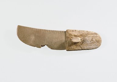  <em>Ritual Knife</em>, ca. 3300–3100 B.C.E. Flint, elephant ivory, 2 1/16 x 9 3/16 in. (5.3 x 23.4 cm). Brooklyn Museum, Charles Edwin Wilbour Fund, 09.889.118. Creative Commons-BY (Photo: Brooklyn Museum, 09.889.118_view4_SL1.jpg)