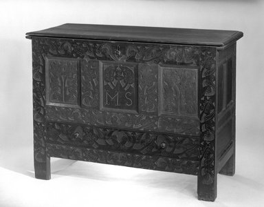 American. <em>Carved Chest</em>, ca.1705–1725. Oak, 23 1/4 x 46 3/4 x 19 3/8 in. (59.1 x 118.7 x 49.2 cm). Brooklyn Museum, Henry L. Batterman Fund, 14.707. Creative Commons-BY (Photo: Brooklyn Museum, 14.707_acetate_bw.jpg)