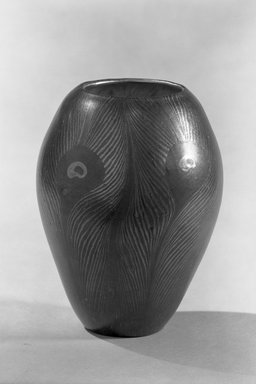 Tiffany & Company (American, founded 1853). <em>Flower Vase</em>, ca. 1900. Favrile glass, 5 1/4 x 3 5/8 x 3 5/8 in. (13.3 x 9.2 x 9.2 cm). Brooklyn Museum, Gift of Charles W. Gould, 14.739.9. Creative Commons-BY (Photo: Brooklyn Museum, 14.739.9_acetate_bw.jpg)