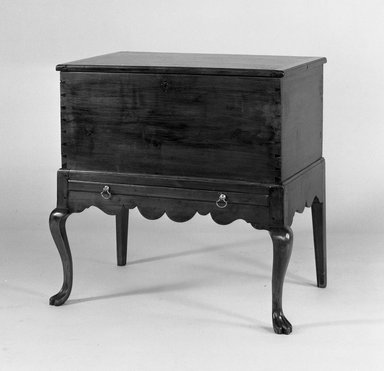  <em>Cellaret</em>, ca. 1750-1775. Walnut and tulip poplar, 30 x 28 1/4 x 19 1/4 in. (76.2 x 71.8 x 48.9 cm). Brooklyn Museum, Henry L. Batterman Fund, 16.511. Creative Commons-BY (Photo: Brooklyn Museum, 16.511_acetate_bw.jpg)