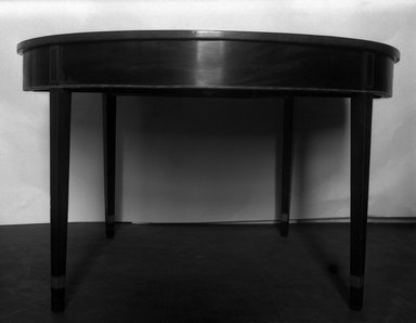 American. <em>Table</em>, 18th century. Inlaid mahogany, 28 1/4 x 48 x 147 1/2 in. (71.8 x 121.9 x 374.7 cm). Brooklyn Museum, Frank Sherman Benson Fund, 16.514. Creative Commons-BY (Photo: Brooklyn Museum, 16.514_glass_bw.jpg)