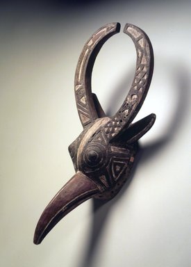 Nuna. <em>Mask Combining Bird and Buffalo Features</em>, early 20th century. Wood, pigment, 28 x 12 1/4 x 12 in. (71.1 x 31.1 x 30.5 cm). Brooklyn Museum, The Adolph and Esther D. Gottlieb Collection, 1989.51.1. Creative Commons-BY (Photo: Brooklyn Museum, 1989.51.1.jpg)