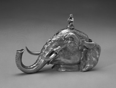 Meriden Britannia Company (1852–1898). <em>Inkwell and Liner</em>, ca. 1886. Silver-plate on white metal, 4 x 6 1/2 x 3 1/4 in. (10.2 x 16.5 x 8.3 cm). Brooklyn Museum, H. Randolph Lever Fund, 1990.158a-b. Creative Commons-BY (Photo: Brooklyn Museum, 1990.158_bw.jpg)