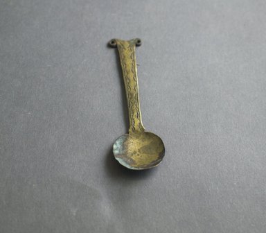 Akan. <em>Spoon</em>, 19th century. Copper alloy, length: 5 1/4 in. (length: 9.0 cm. Brooklyn Museum, Gift of Shirley B. Williams, 1990.221.16. Creative Commons-BY (Photo: Brooklyn Museum, 1990.221.16_PS5.jpg)
