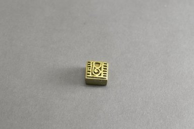 Akan. <em>Gold-weight (abrammuo): geometric</em>, 19th century. Copper alloy, width: 1 1/2 in. (height: 1.2 cm. Brooklyn Museum, Gift of Shirley B. Williams, 1990.221.68. Creative Commons-BY (Photo: Brooklyn Museum, 1990.221.68_front_PS5.jpg)