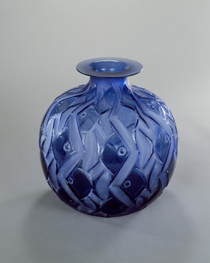 Suzanne Lalique-Haviland (1899–1989). <em>Penthievre Vase</em>, ca. 1926. Glass, 10 1/4 x 10 1/4 x 10 1/4 in. (26.0 x 26.0 x 26.0 cm). Brooklyn Museum, Gift of Mr. and Mrs. V. James Cole, 1991.136. Creative Commons-BY (Photo: Brooklyn Museum, 1991.136_SL3.jpg)