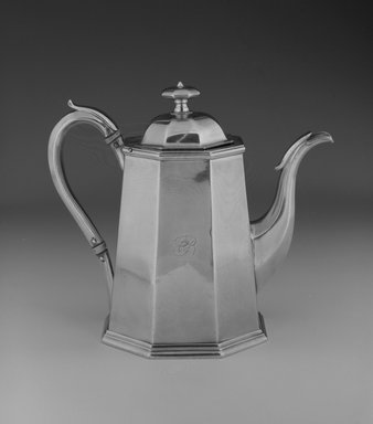 John Chandler Moore (active 1832–1844). <em>Coffee Pot</em>, ca. 1835. Silver and Ivory, 7 x 8 x 4 1/2 in. (17.8 x 20.3 x 11.4 cm). Brooklyn Museum, Gift of Wunsch Americana Foundation, Inc. in honor of Dianne H. Pilgrim, 1993.114.5. Creative Commons-BY (Photo: Brooklyn Museum, 1993.114.5_bw.jpg)