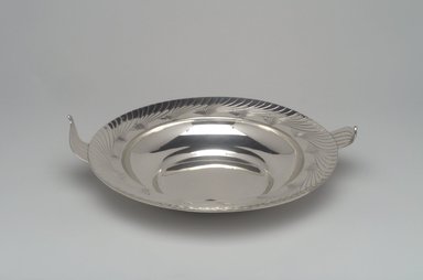 Alfred G. Kintz (American, 1885–1963). <em>Bowl, Northern Lights</em>, ca. 1928. Silver, 2 7/8 x 11 11/16 x 10 1/16 in. (7.3 x 29.7 x 25.6 cm). Brooklyn Museum, Gift of Daniel Morris and Denis Gallion, 1993.208.1. Creative Commons-BY (Photo: Brooklyn Museum, 1993.208.1.jpg)