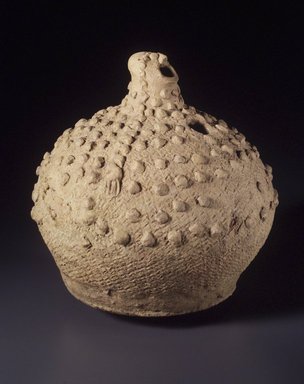  <em>Globular Pot</em>. Ceramic, height: 7 3/4 in. (19.7 cm). Brooklyn Museum, Gift of Bill and Gale Simmons, 1994.144.3. Creative Commons-BY (Photo: Brooklyn Museum, 1994.144.3_transpc003.jpg)