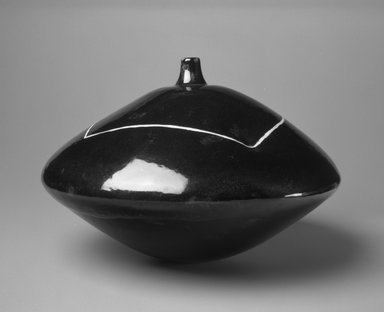 LaGardo Tackett (American, 1911-1984). <em>Covered Bowl</em>, ca. 1946-1954. Glazed earthenware, height: 8 3/8 in. (22.2 cm). Brooklyn Museum, Modernism Benefit Fund, 1994.155.2a-b. Creative Commons-BY (Photo: Brooklyn Museum, 1994.155.2a-b_bw.jpg)