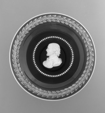 John Northwood (English, 1836-1902). <em>Shakespeare Tazza</em>, ca. 1882. Glass, 4 x 9 1/2 x 9 1/2 in. (10.2 x 24.1 x 24.1 cm). Brooklyn Museum, Gift of Dr. and Mrs. Theodore Kamholtz, 1994.203. Creative Commons-BY (Photo: Brooklyn Museum, 1994.203_view2_bw.jpg)