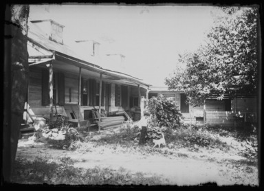 Daniel Berry Austin (American, born 1863, active 1899–1909). <em>Freeman-Clarkson J.C. Bergen, West Side View, Flatbush Avenue Corner of Albemarle Road, Brooklyn</em>, ca. 1899–1909. Gelatin silver glass dry plate negative Brooklyn Museum, Brooklyn Museum/Brooklyn Public Library, Brooklyn Collection, 1996.164.1-567 (Photo: , 1996.164.1-567_glass_bw_SL4.jpg)