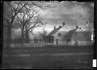 Daniel Berry Austin (American, born 1863, active 1899–1909). <em>S. Voorhies House, Neck Road, near Boynton Bicycle Railroad, Gravesend</em>, October 1899. Gelatin silver glass dry plate negative Brooklyn Museum, Brooklyn Museum/Brooklyn Public Library, Brooklyn Collection, 1996.164.1-630 (Photo: , 1996.164.1-630_glass_bw_SL4.jpg)