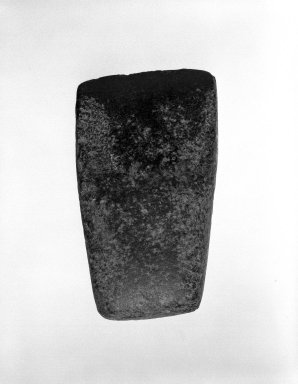  <em>Adz or Axhead</em>, 4000-2500 B.C.E. Black stone, L: 10 cm. Brooklyn Museum, Gift of Robert H. Ellsworth, 1996.71.1. Creative Commons-BY (Photo: Brooklyn Museum, 1996.71.1_bw.jpg)