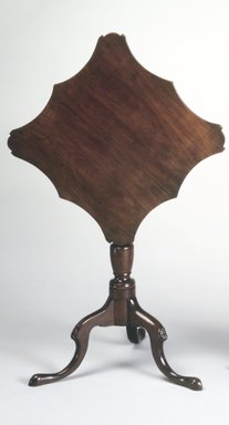  <em>Tilting-Top Candlestand</em>, ca. 1780-1800. Cherry, 26 1/4 x 20 x 19 1/2in. (66.7 x 50.8 x 49.5cm). Brooklyn Museum, Matthew Scott Sloan Collection, Gift of Lidie Lane Sloan McBurney, 1997.150.18. Creative Commons-BY (Photo: Brooklyn Museum, 1997.150.18_transp691.jpg)
