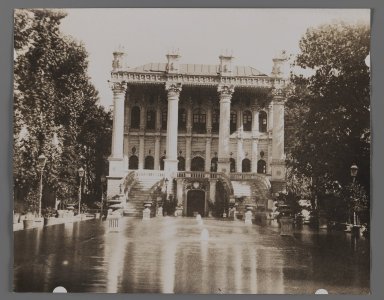  <em>[Untitled], One of 274 Vintage Photographs</em>, late 19th-early 20th century. Photograph, 8 1/16 x 9 15/16 in. (20.5 x 25.3 cm). Brooklyn Museum, Purchase gift of Leona Soudavar in memory of Ahmad Soudavar, 1997.3.46 (Photo: Brooklyn Museum, 1997.3.46_IMLS_PS3.jpg)