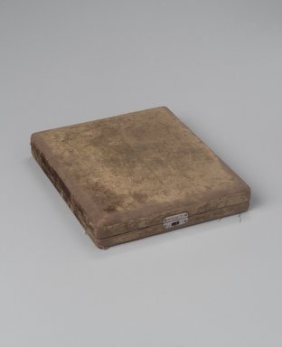 Shreve Crump & Low (founded 1796). <em>Fitted Box</em>, ca. 1880. Wood, silk, 1 1/2 x 7 5/8 x 8 7/8 in. (3.8 x 19.4 x 22.5 cm). Brooklyn Museum, H. Randolph Lever Fund, 1997.66.7. Creative Commons-BY (Photo: Brooklyn Museum, 1997.66.7_closed.jpg)