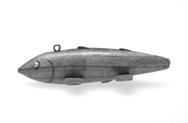  <em>Fish Decoy</em>, 20th century. Painted wood, metal
, 1 1/4 x 5 x 2 in.  (3.2 x 12.7 x 5.1 cm). Brooklyn Museum, Gift of the North American Fish Decoy Partners, 1998.148.34. Creative Commons-BY (Photo: Brooklyn Museum, 1998.148.34_bw.jpg)
