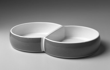 Gerald Gulotta (American, born 1921). <em>Divided Vegetable Dish, Chromatics Line</em>, Designed 1970; Made 1971-1973. Cast and glazed porcelain, 1 7/8 x 10 7/8 x 6 5/8 in.  (4.8 x 27.6 x 16.8 cm). Brooklyn Museum, Gift of the artist, 1998.94.33. Creative Commons-BY (Photo: Brooklyn Museum, 1998.94.33_bw.jpg)