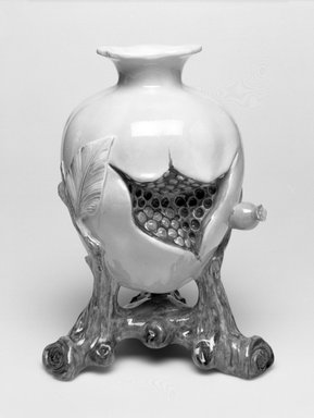 Worcester Royal Porcelain Co. (founded 1751). <em>Vase, shape 319</em>, ca. 1880. Porcelain, 7 3/4 x 5 7/8 x 5 in. (19.7 x 14.9 x 12.7 cm). Brooklyn Museum, Gift of the Estate of Harold S. Keller, 1999.152.275. Creative Commons-BY (Photo: Brooklyn Museum, 1999.152.275_bw.jpg)