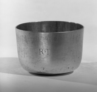 Possibly Gerrit Onckelbag (American, 1670-1732). <em>Round Bowl</em>, ca. 1720. Silver, 2 3/4 x 3 3/4 x 3 3/4 in. (7 x 9.5 x 9.5 cm). Brooklyn Museum, Bequest of Samuel E. Haslett, 20.797. Creative Commons-BY (Photo: Brooklyn Museum, 20.797_acetate_bw.jpg)