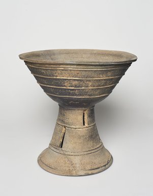  <em>Vessel with High Pedestal</em>, 5th-6th century. High-fired gray stoneware with traces of natural ash glaze, 11 1/2 x 12 in. (29.2 x 30.5 cm). Brooklyn Museum, Gift of Mr. and Mrs. Byung Kang, 2000.41. Creative Commons-BY (Photo: , 2000.41_PS11.jpg)