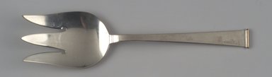 Gorham Manufacturing Company (1865-1961). <em>Salad Fork, Gold Tip Pattern</em>, 1952. Silver, 1 x 9 1/8 x 2 3/8 in. (2.5 x 23.2 x 6 cm). Brooklyn Museum, Gift in memory of Harry and Marian R. Lipton presented on behalf of their great-grandchildren, Elissa H. Samet, Brandon R. Derringer, Jeremy A. Derringer, and Justin M. Derringer, 2000.6.12. Creative Commons-BY (Photo: Brooklyn Museum, 2000.6.12_cropped.jpg)