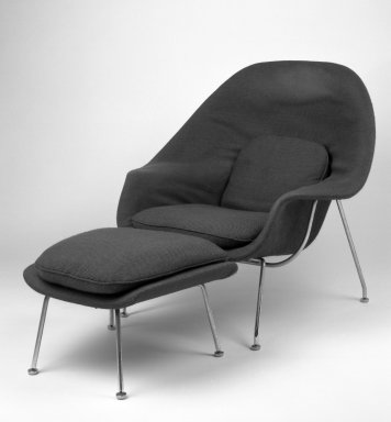 Eero Saarinen (American, born Finland, 1910–1961). <em>Womb Chair Ottoman, Model No. 74</em>, designed 1947–1948, made ca. 1959. Chrome-plated tubular steel, fiberglass, plastic, wood-particle shell, latex foam, upholstery, 16 x 25 1/2 x 20 in. (40.6 x 64.8 x 50.8 cm). Brooklyn Museum, Gift of Sandra Sheppard Rodgers, Gail Sheppard Moloney, Lynn Sheppard Manger, and John W. Sheppard, Jr. from the Estate of their mother, Rose Jackson Sheppard Milbank, by exchange, 2001.37.2. Creative Commons-BY (Photo: , 2001.37.1-2_bw_IMLS.jpg)