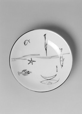 Lucha (unknown). <em>Dessert Bowl, "Conversation/Aquarium" Pattern</em>, ca. 1954. Porcelain, 1 1/8 x 5 3/4 x 5 3/4 in. (2.9 x 14.6 x 14.6 cm). Brooklyn Museum, Gift of Charles Venable and Martin Webb, 2004.14.3. Creative Commons-BY (Photo: Brooklyn Museum, 2004.14.3_bw.jpg)